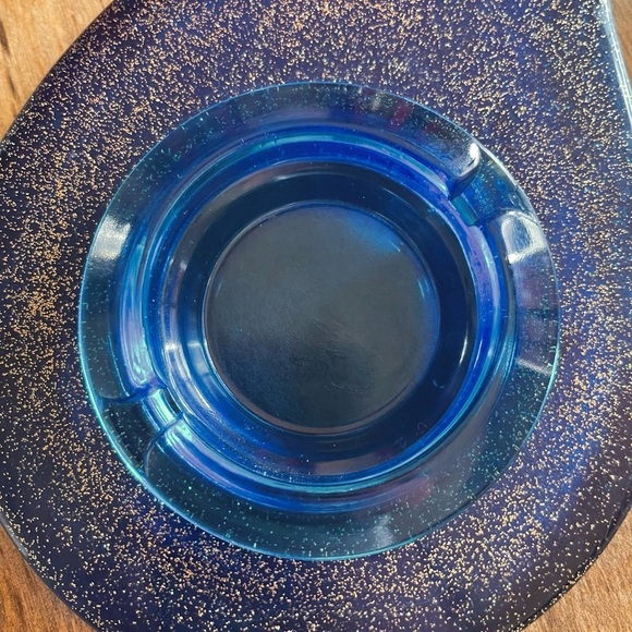 Vintage Retro Ashtray - Picture 3 of 9